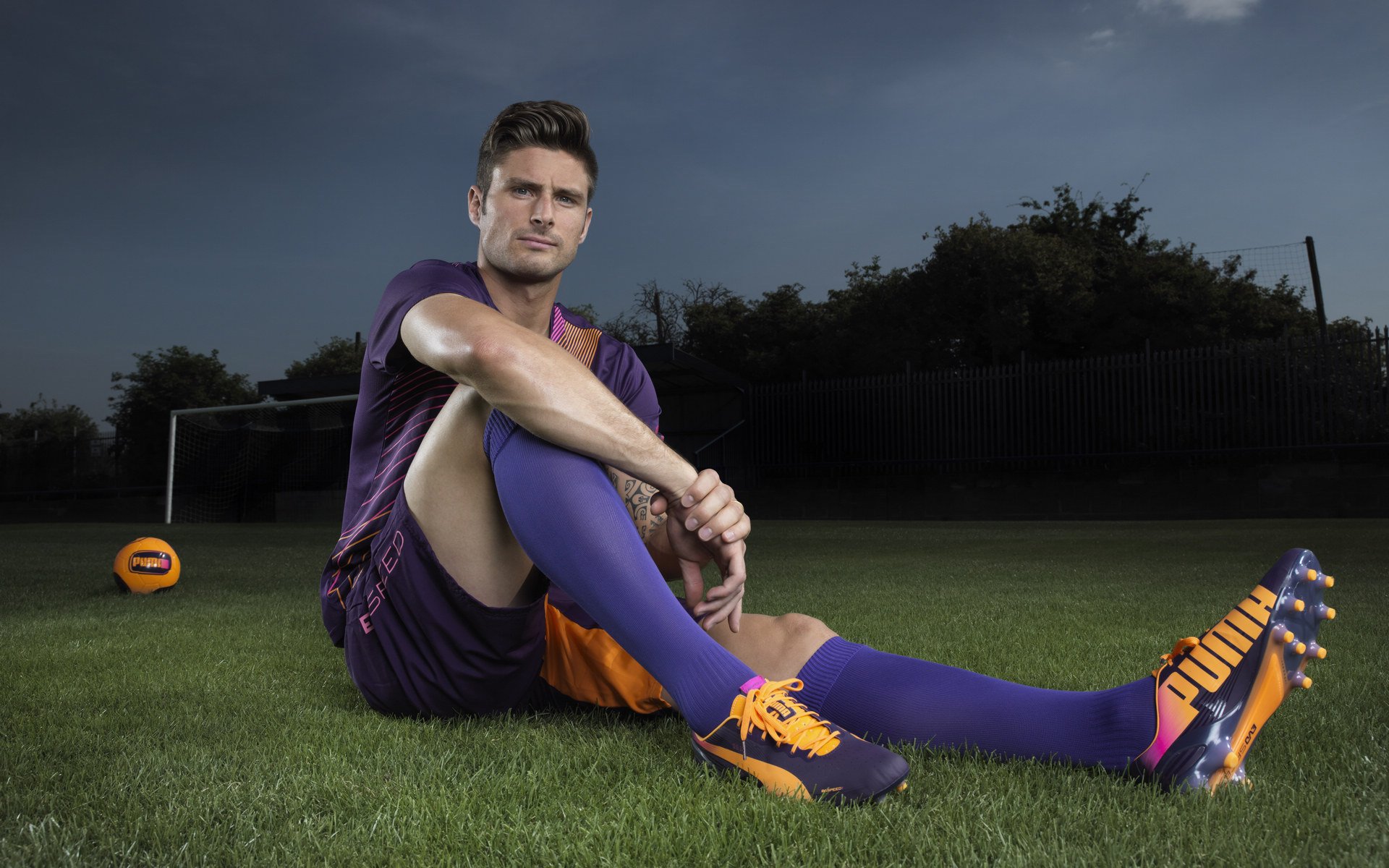 西甲国家德比之夜，基耶萨让对手完全无解