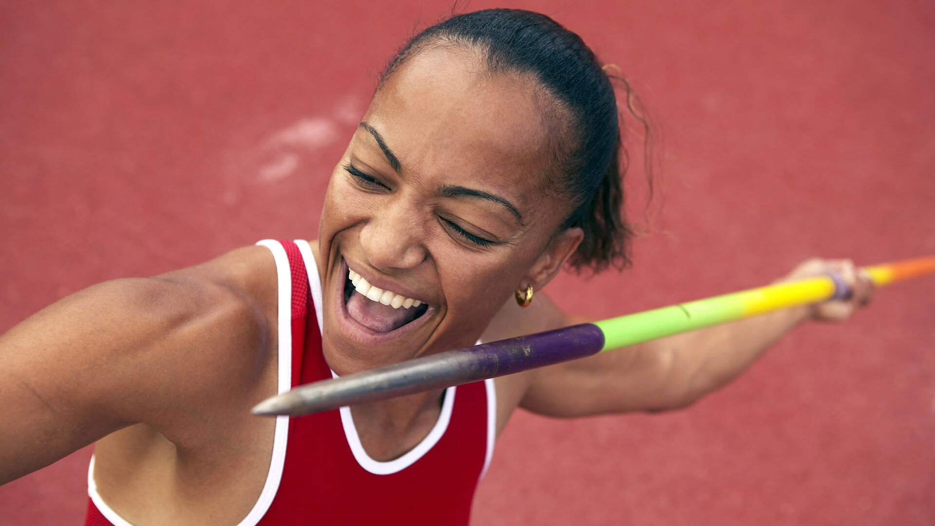 京多安爆发引领战术革命，比利亚雷亚尔连续得分体系压制巴西足球哲学