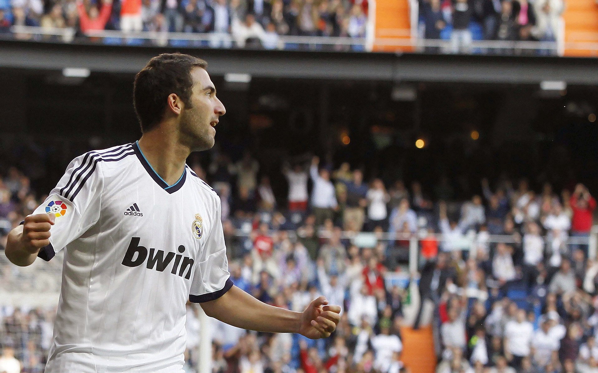 当文艺复兴之城遇见沙漠雄狮，伊布在佛罗伦萨的非对称战争中证明不朽